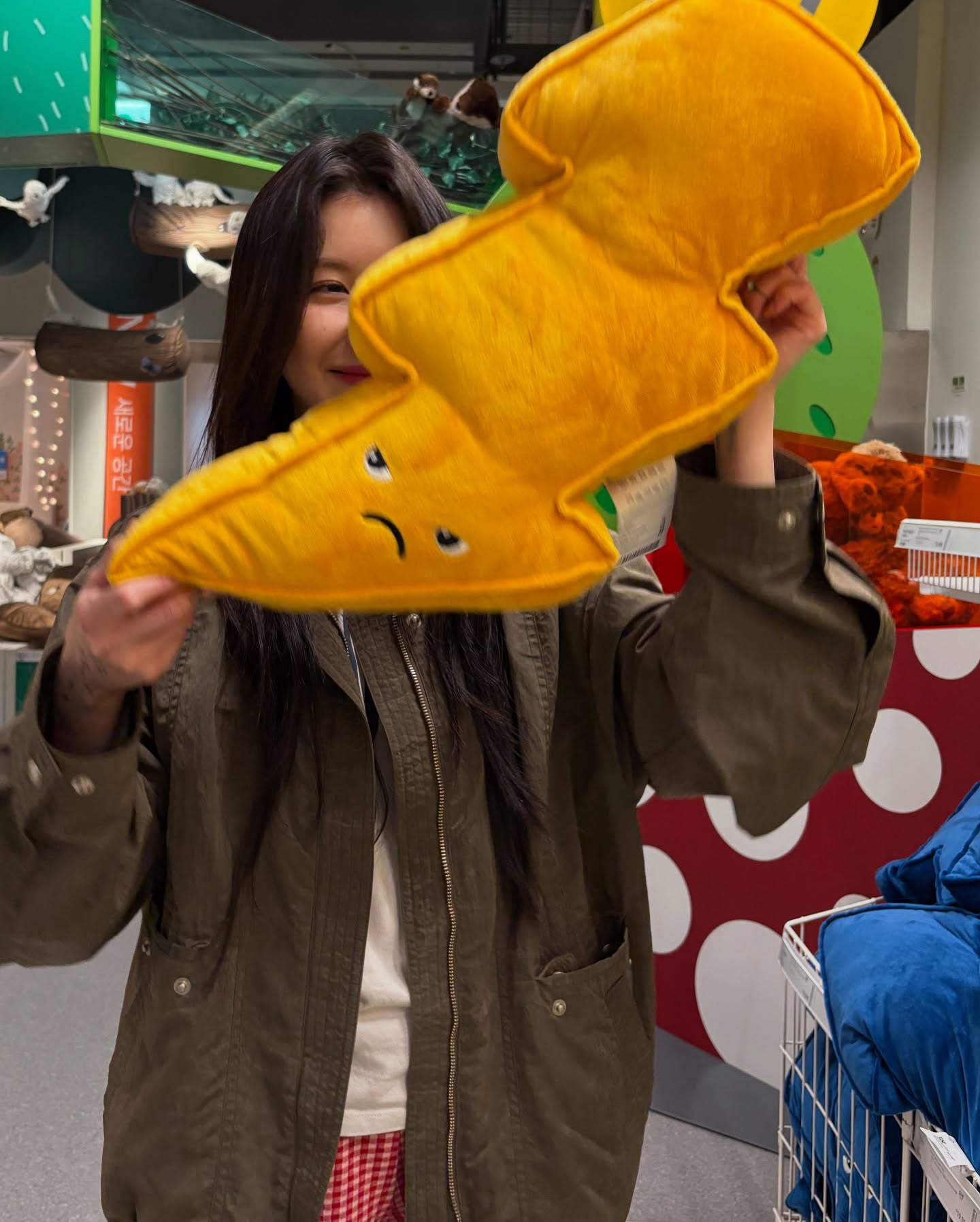 Yerin The Genuine’s Bold Work-Life Fashion Moment