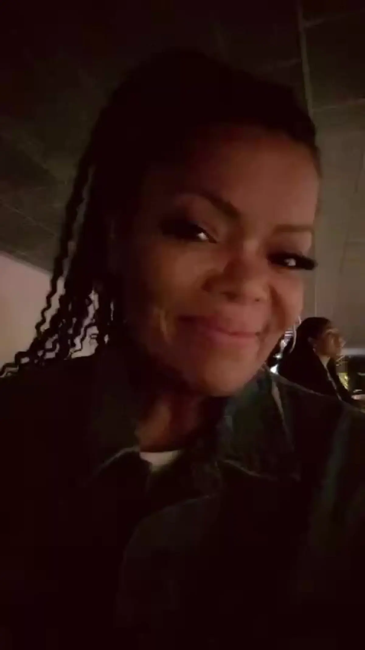 Star power ignites as Yvette Nicole Brown gives a spirited nod to Leon Bridges on IG! - OK