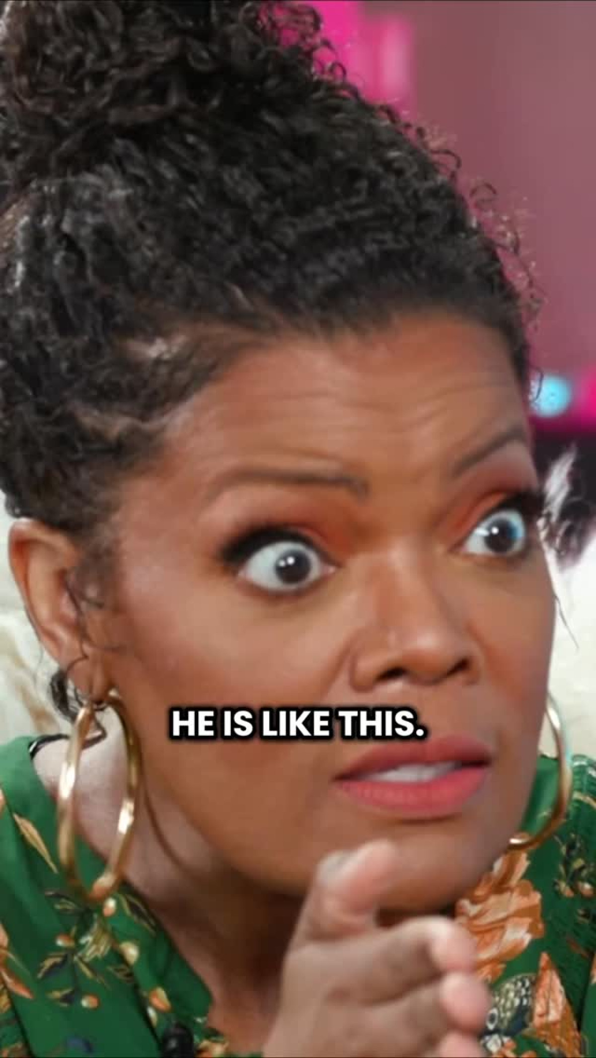 Yvette Nicole Brown Unveils Red And Green Flags In Relationships Celebrity Yvette Nicole Brown insists clear texts signal trust, avoiding guesswork in love