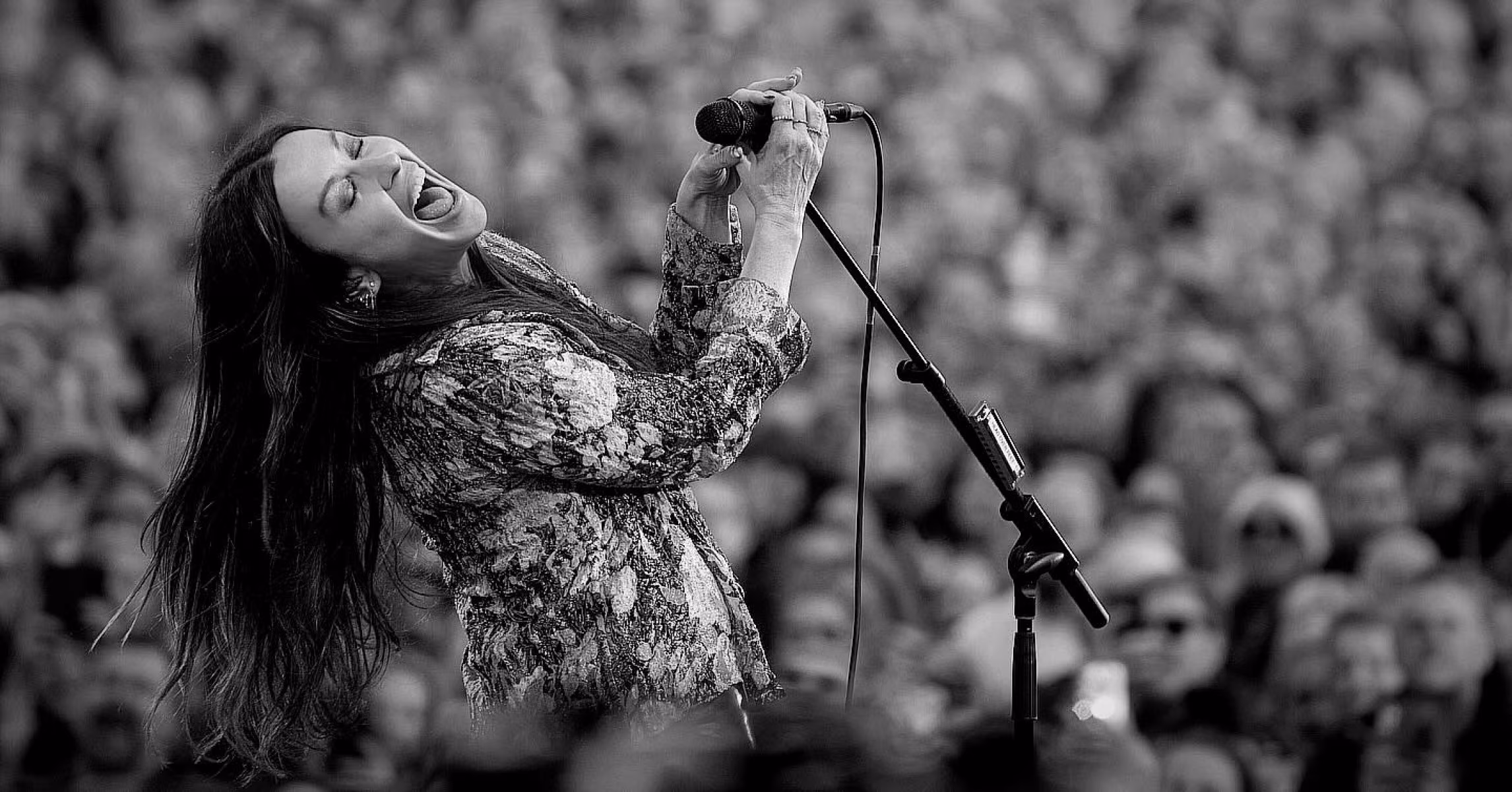 Alanis Morissette Launches Europe Tour at Bergenfest Singer debuts at a Norwegian festival, teasing a UK summer leg leading to a big O2 date!!!