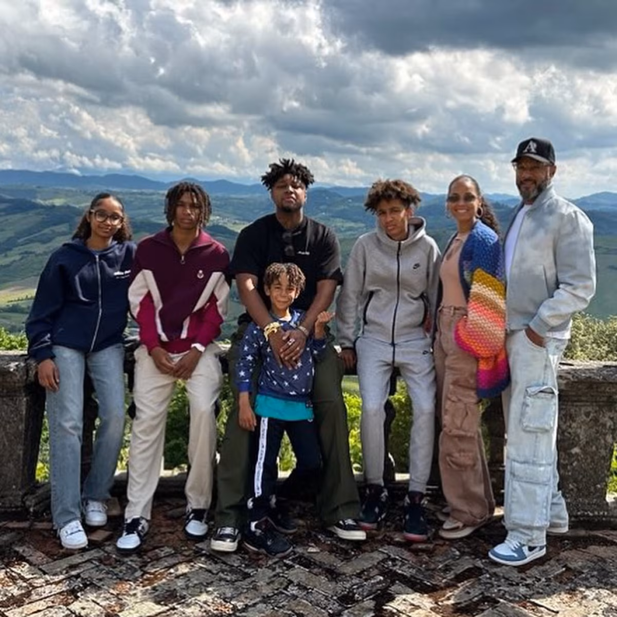 Alicia Keys Celebrates Husband’s Fatherhood Heartwarming Instagram honor spotlights dad’s role in fostering creative and close family!