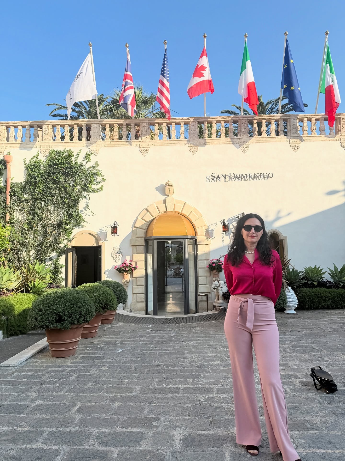 Billy Zane Celebrates Int. Hallway / Night at Taormina