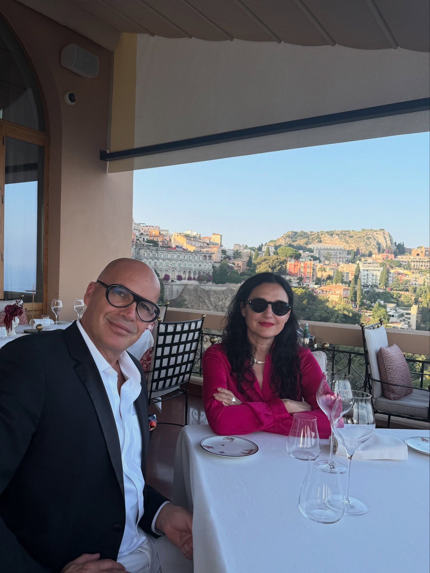 Billy Zane Celebrates Int. Hallway / Night at Taormina