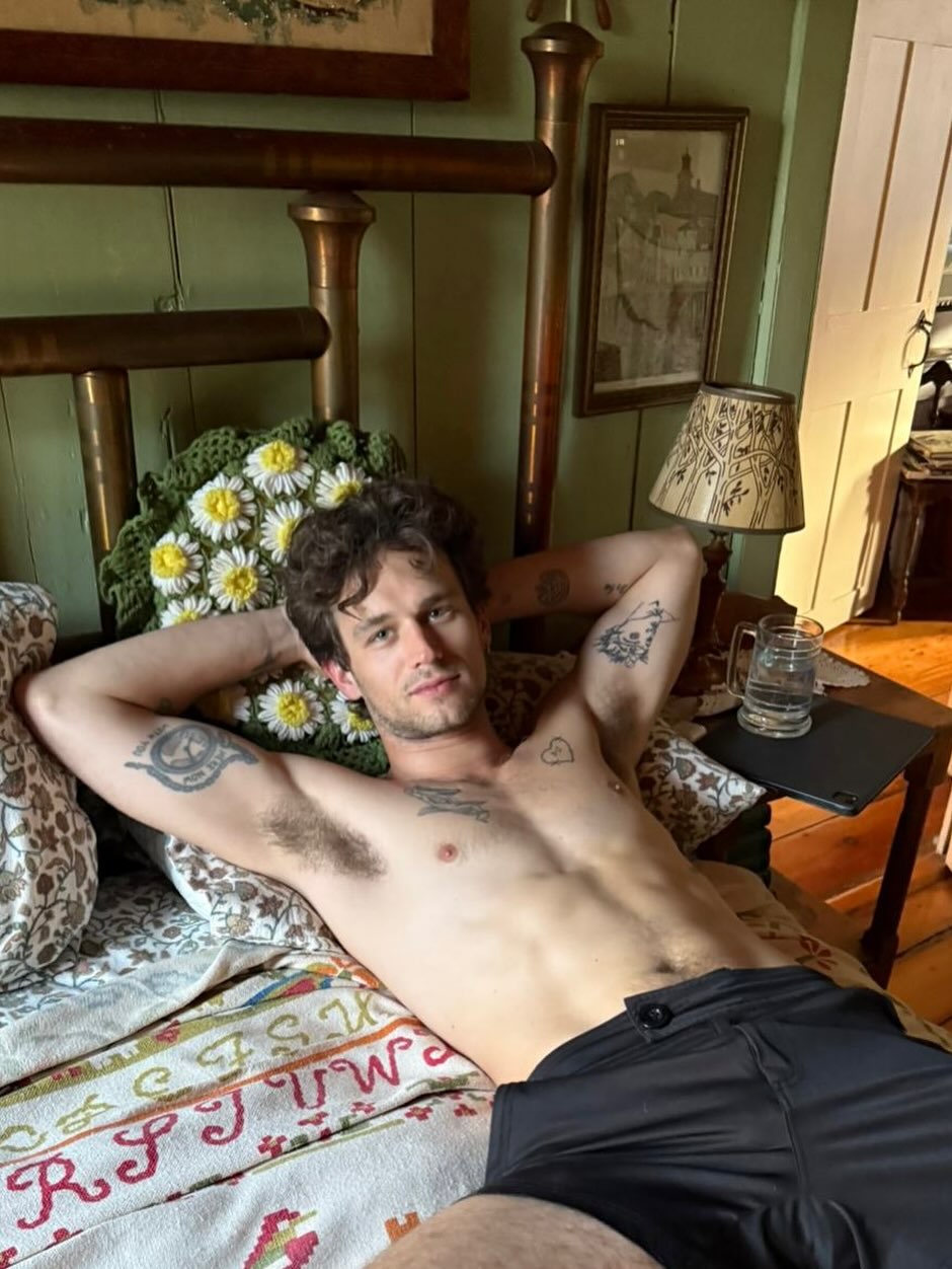 Brandon Flynn Says 'Ptown, I Love You' in Summer Snaps