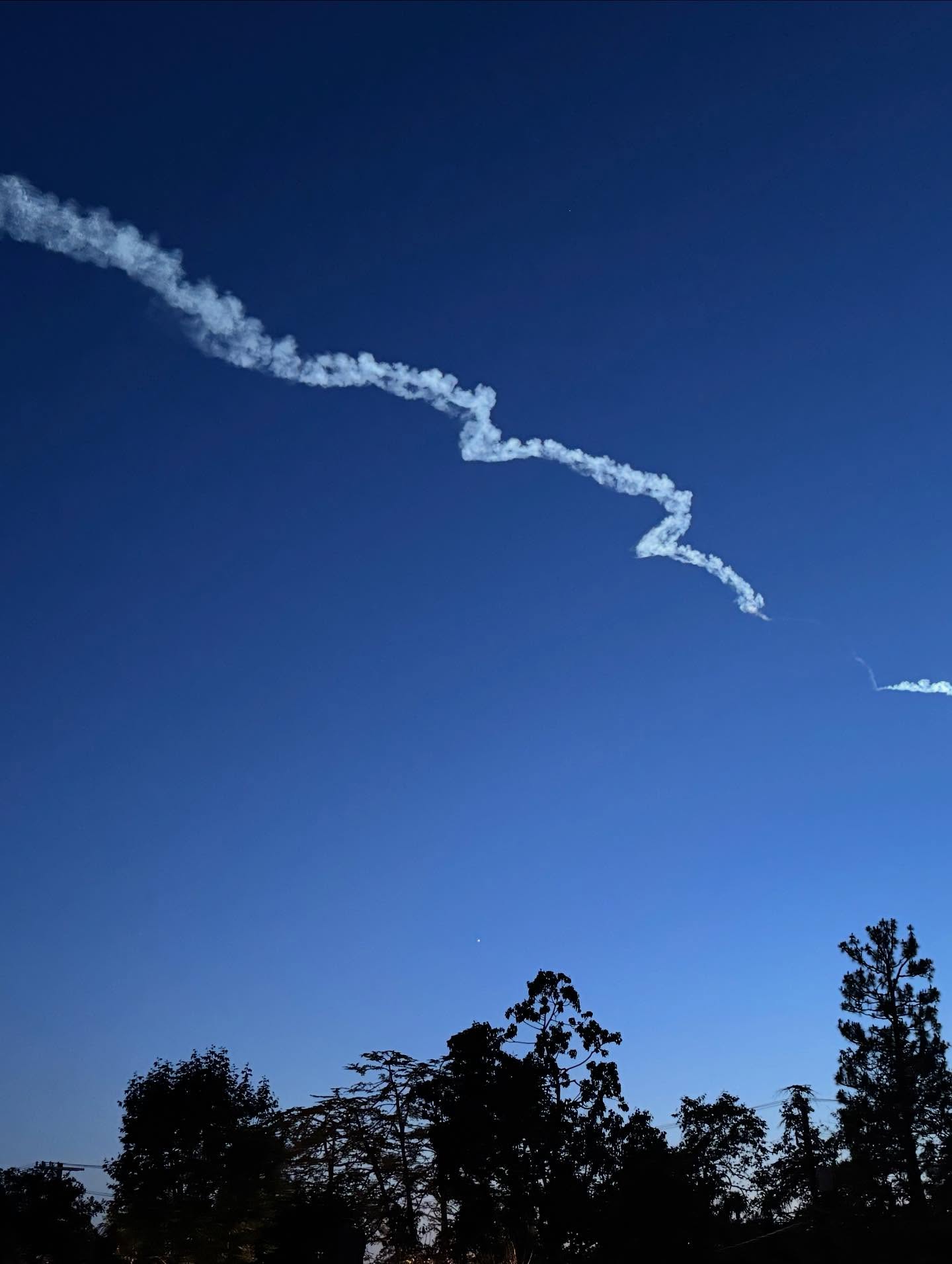 Camille Meyer Captures SpaceX Starlink Launch From Home