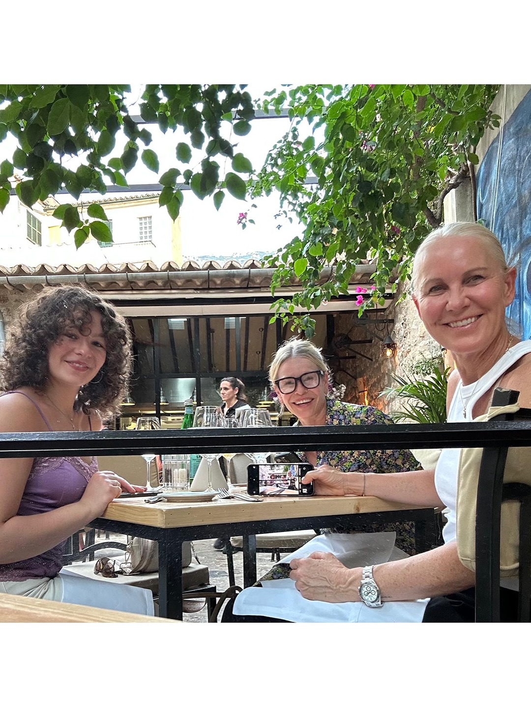 Chelsea Handler Wraps Up Mallorca Getaway