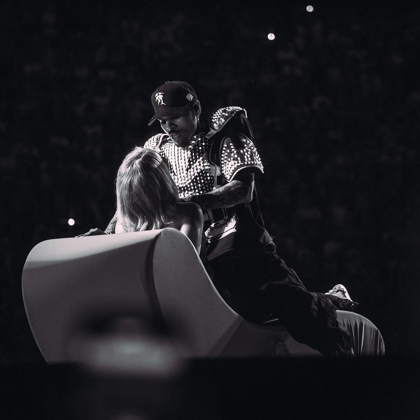 Chris Brown Unveils Flirty New Instagram Photos
