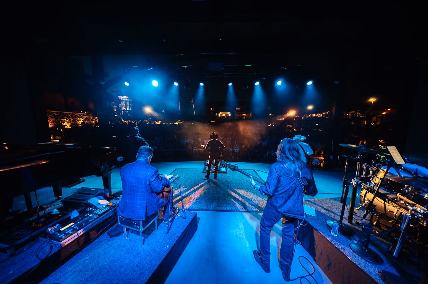 Clint Black Delights Fans in New Haven, KY