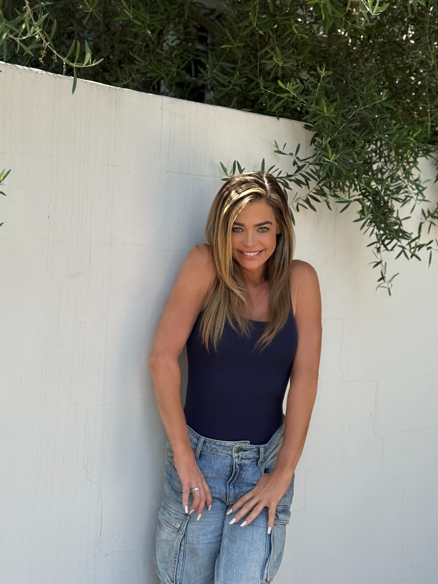 Denise Richards Exudes Main Character Energy Beachside