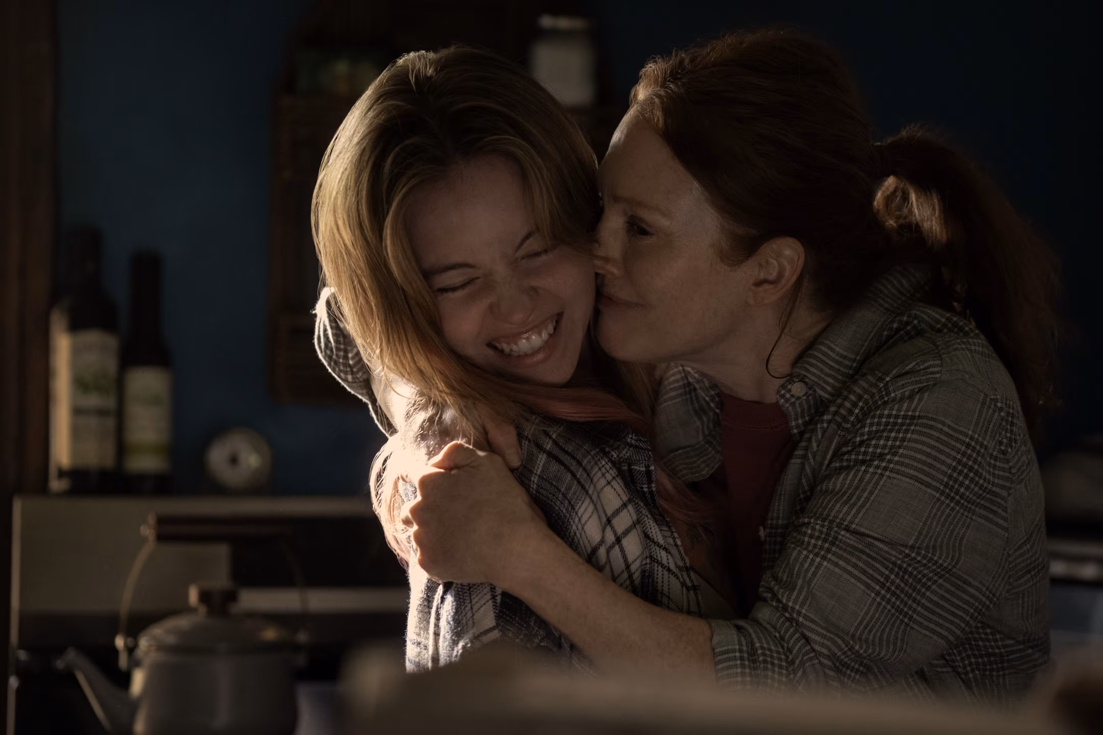 Echo Valley Now Streaming: Moore And Sweeney Shine AppleTV+’s new thriller digs into family secrets, resilience, and power of a mother’s love
