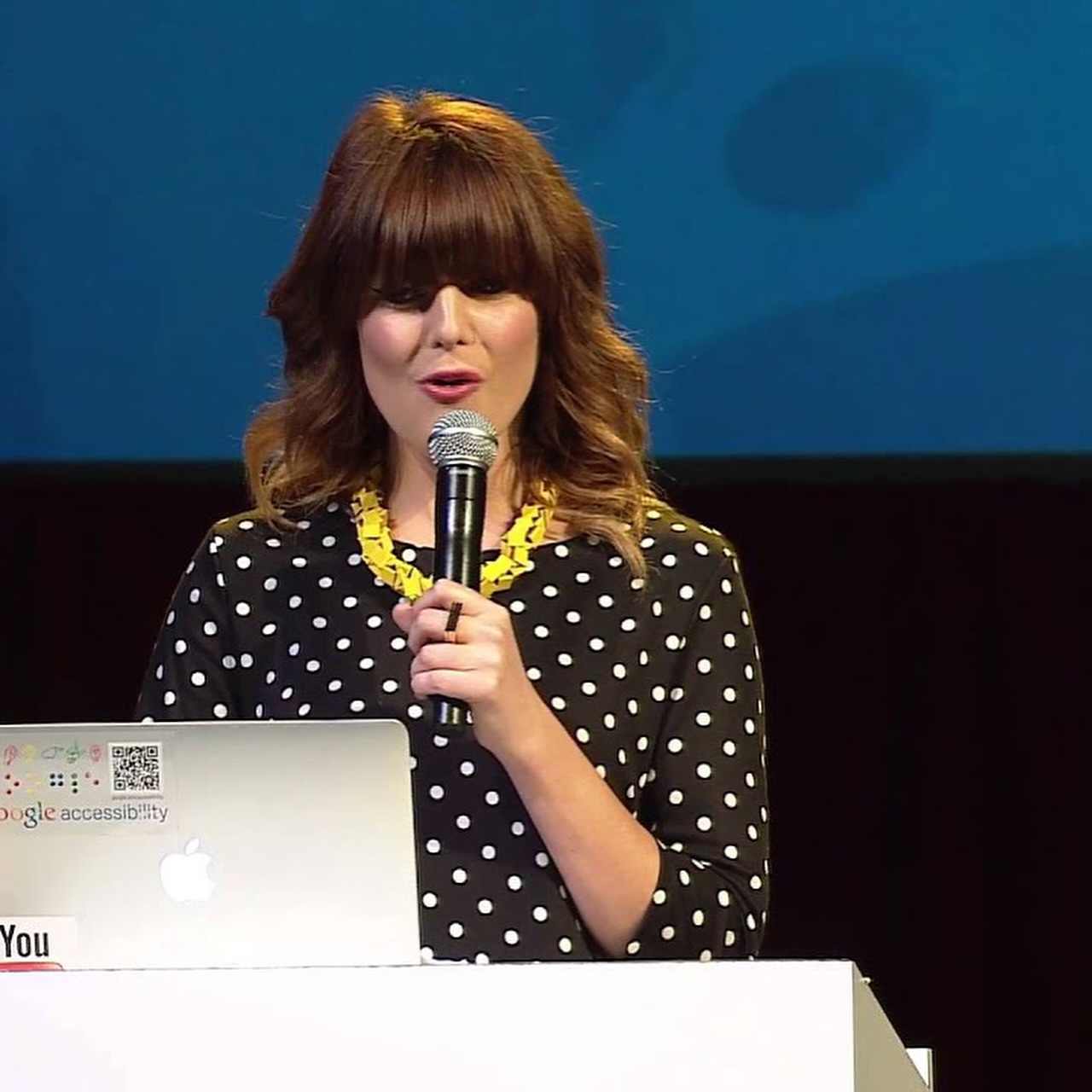 Grace Helbig Inducted into VidCon Hall of Fame
