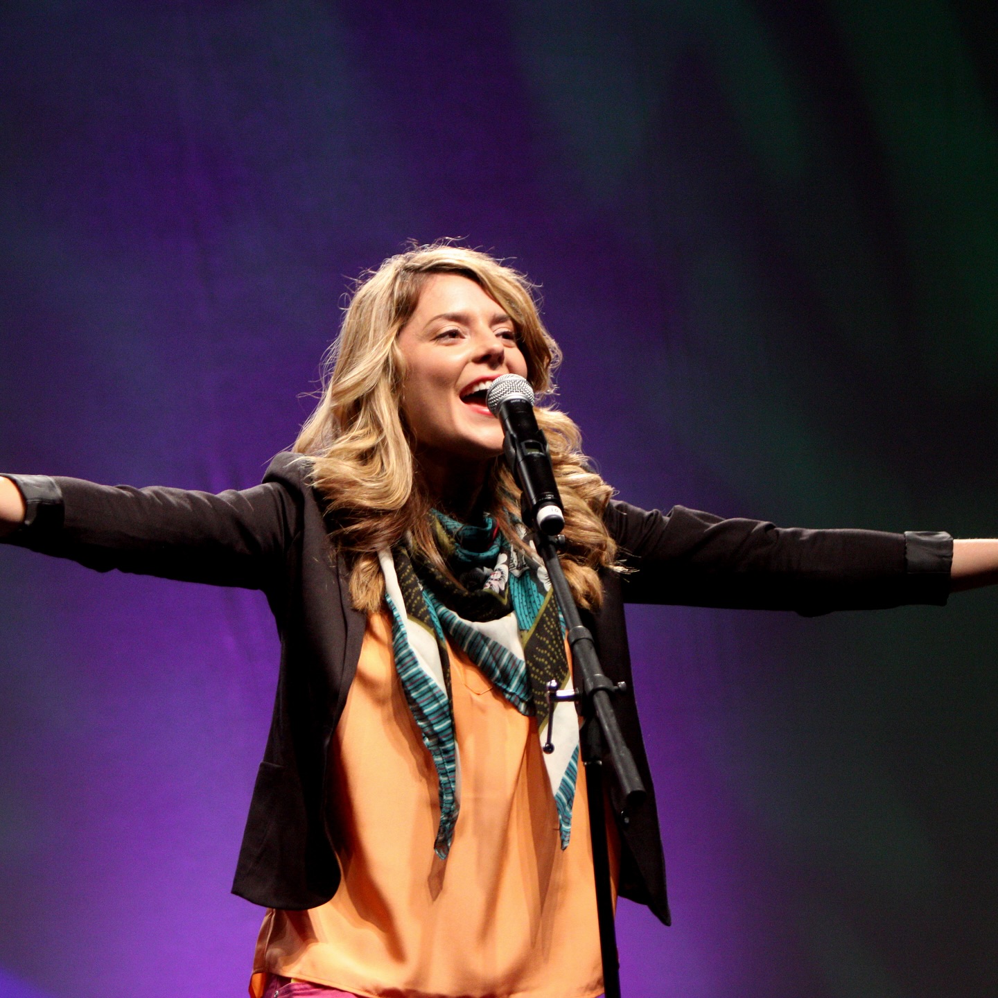 Grace Helbig Inducted into VidCon Hall of Fame