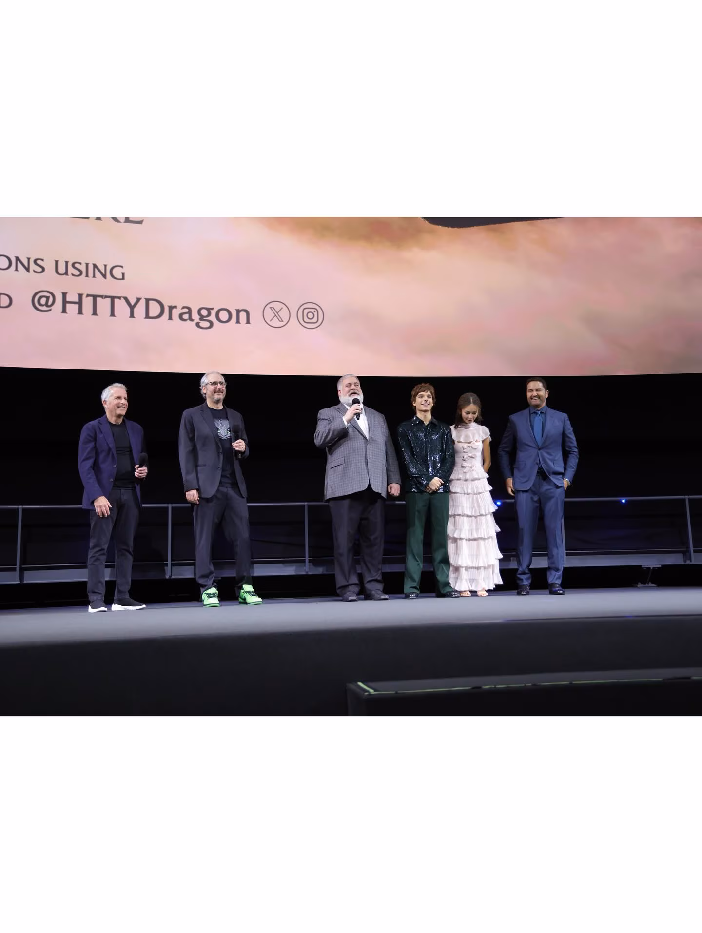How To Train Your Dragon U.S. Premiere Shines with Butler