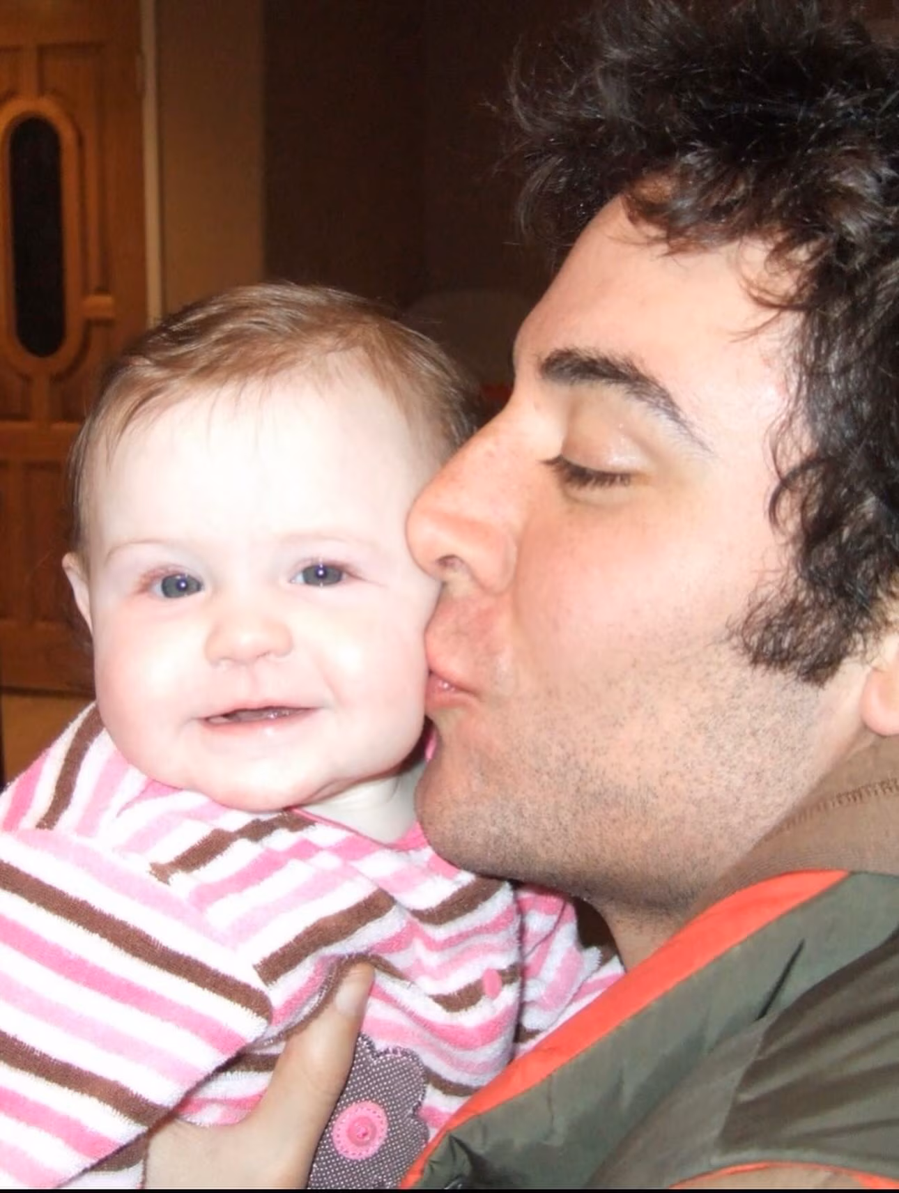 Josh Radnor Celebrates Niece’s High School Graduation