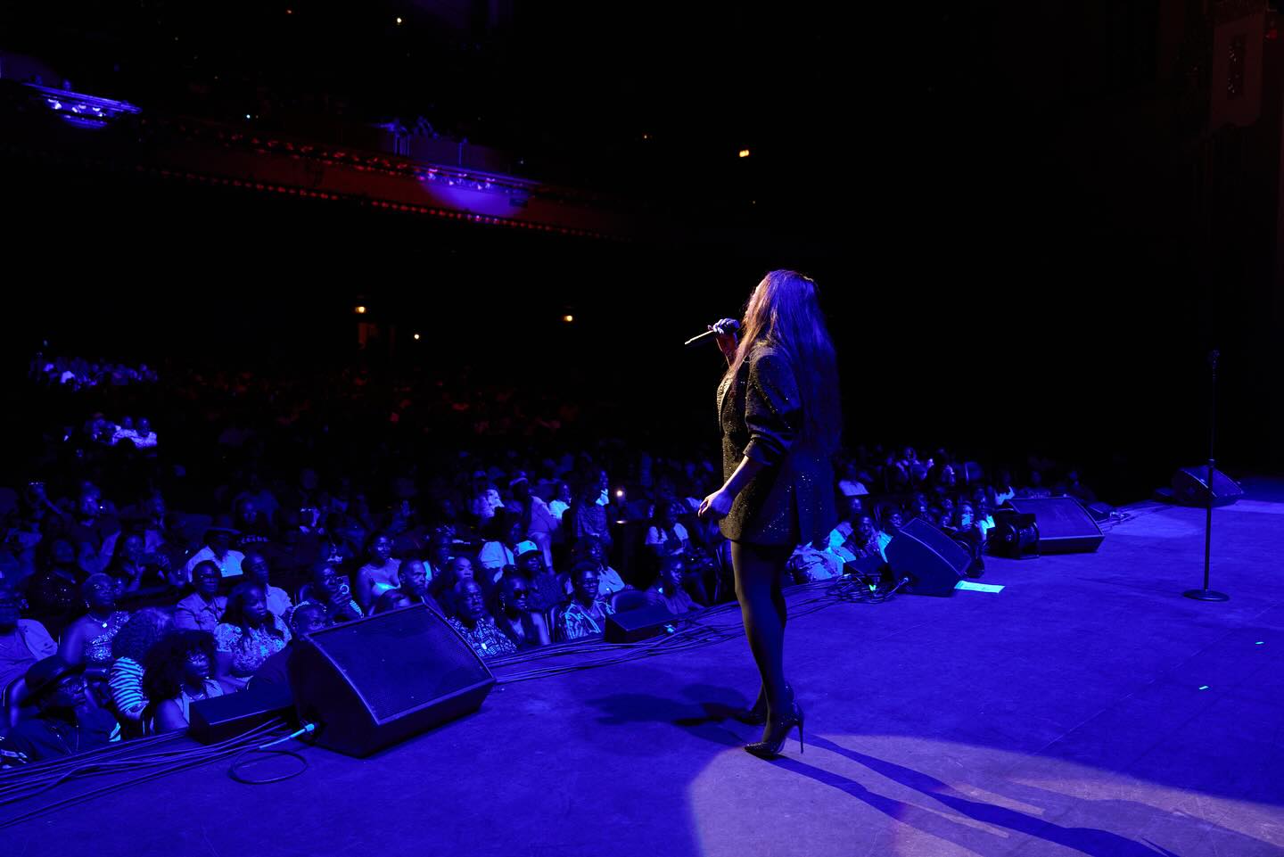 Ledisi Celebrates St. Louis Triumph, Heads to Cincinnati