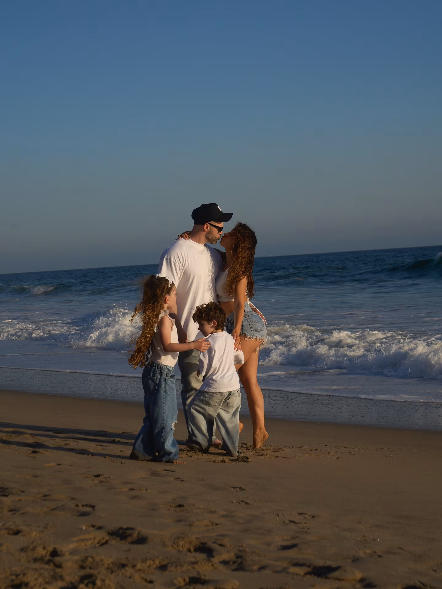 Melissa Molinaro’s Dad Tribute Celebrates Family Actress and dancer posts praise for her partner celebrating his role as dad with deep love