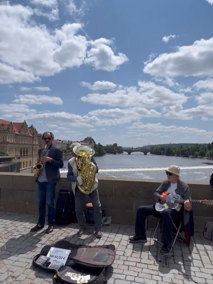 Minka Kelly Spotlights Quirky Animal Art in Prague