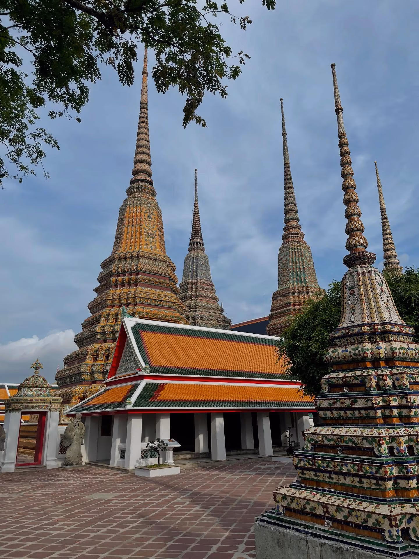 Reggie Hayes Finds Peace at Wat Pho’s Reclining Buddha