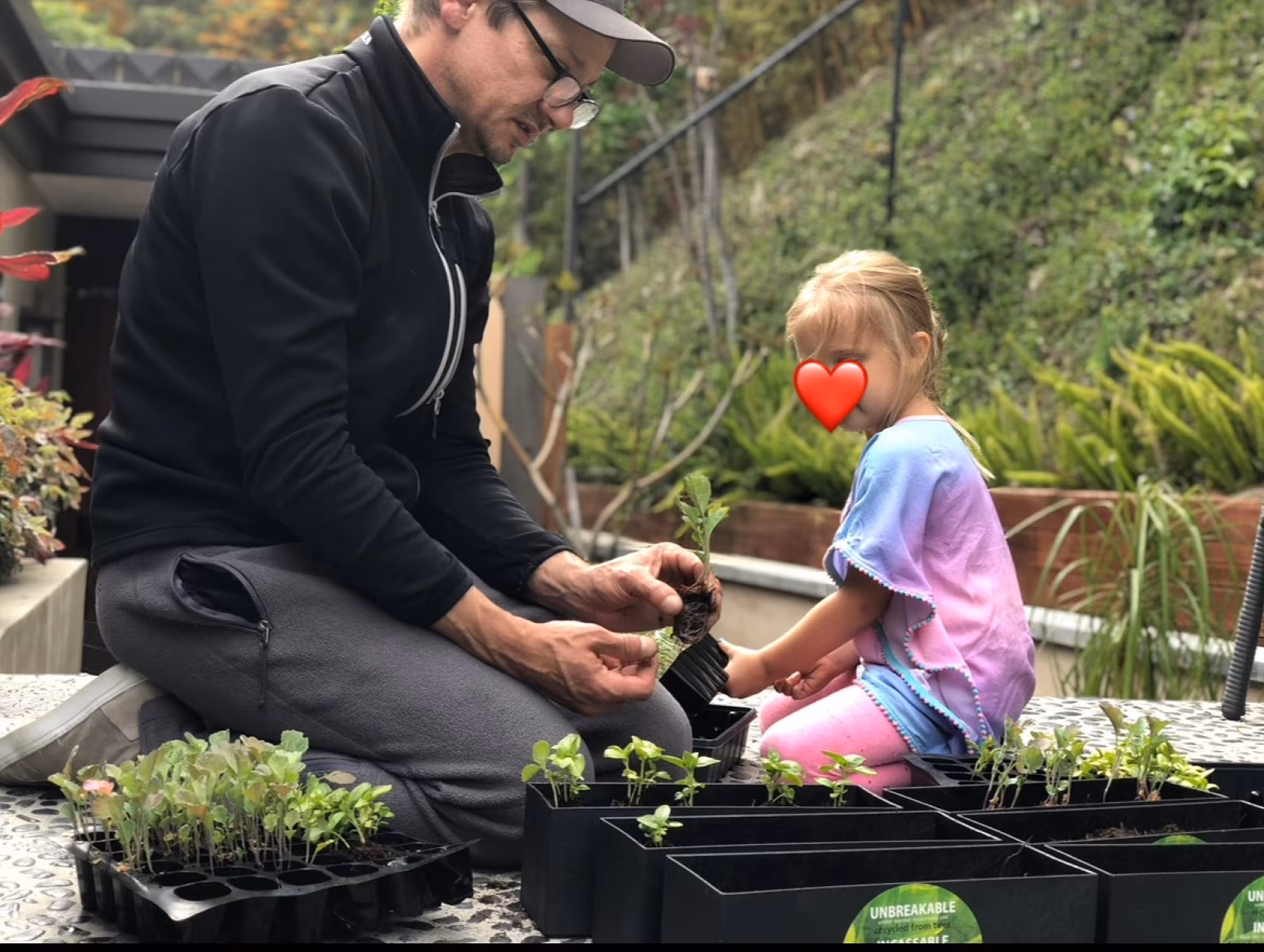 Renner’s Heartfelt Father’s Day Tribute Hollywood star salutes the joy of watching his young daughter thrive and fuel his ambition