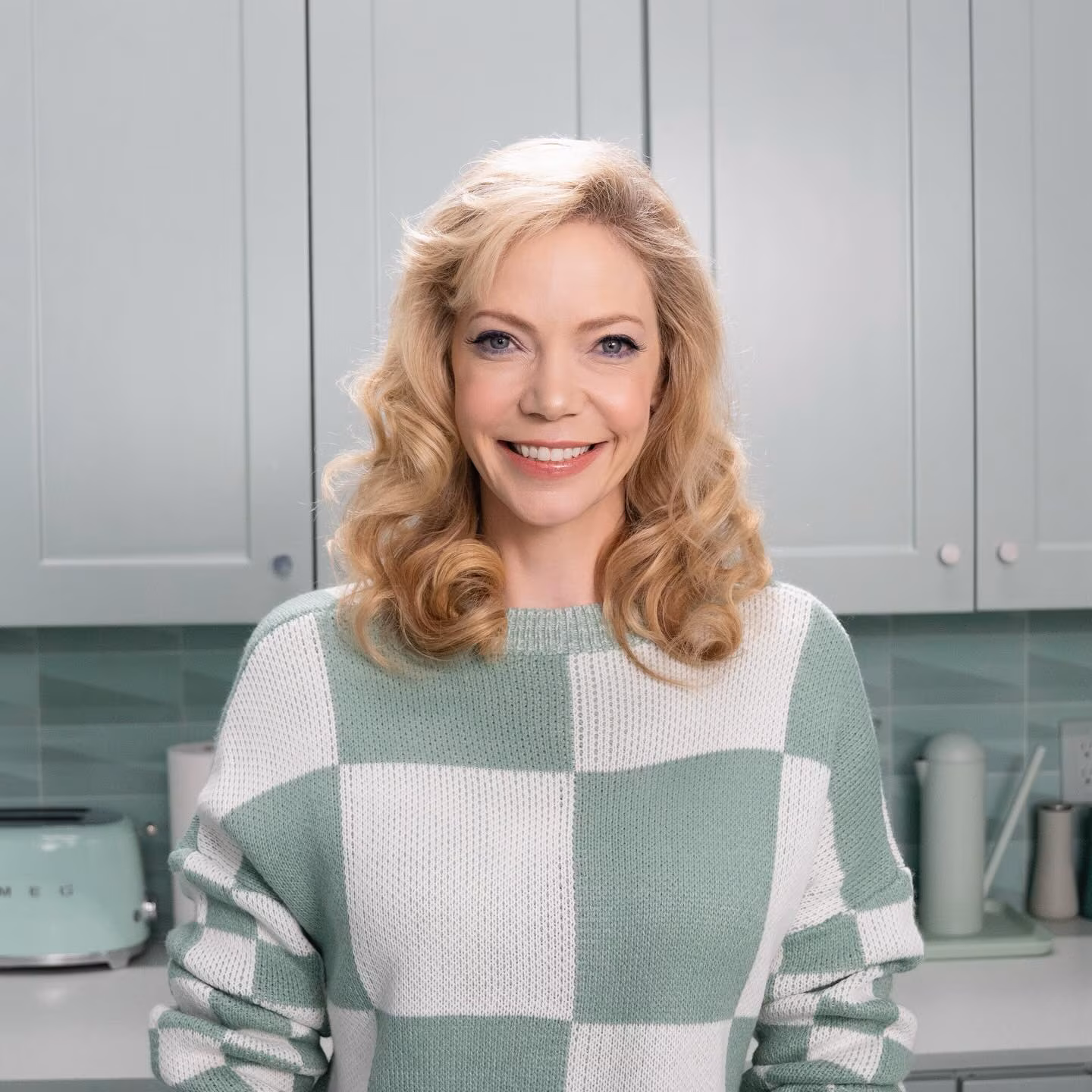 Riki Lindhome Debuts as Co-Director in #35pictures Series
