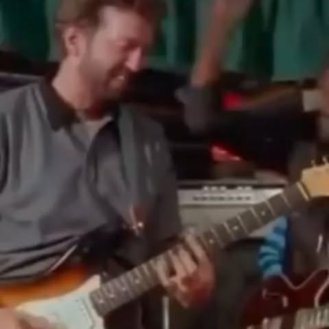Slash Honors Chuck Berry’s Rock Blueprint